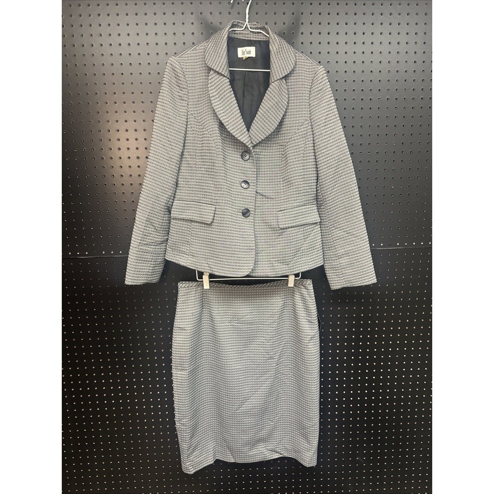 Le Suit Skirt Suit Women's Size 12 Cream 2-Piece Set Skirt‎ & Blazer